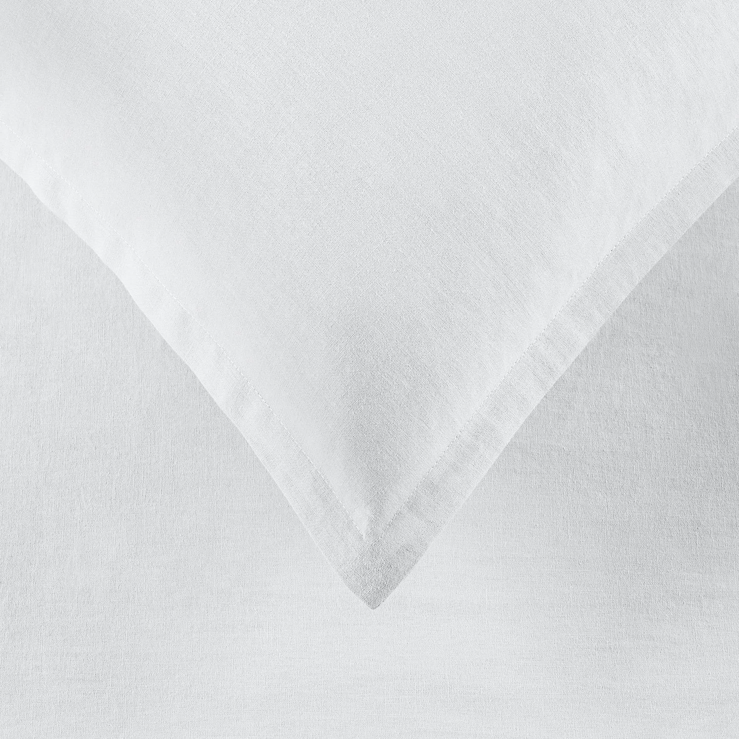 Bianca Bedding WELLINGTON QUILT COVER SET WHITE