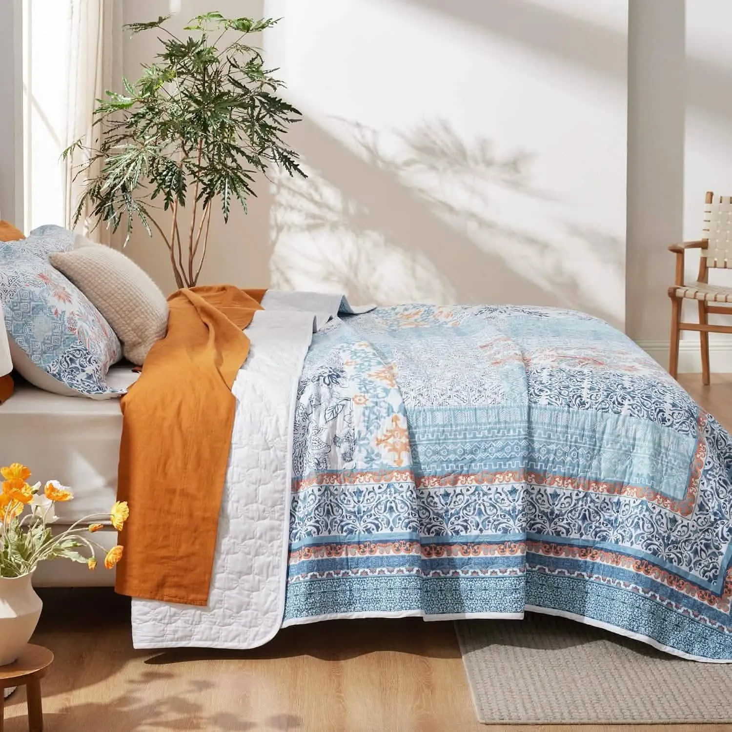 Cotton Patterned Light Blue Quilt Set