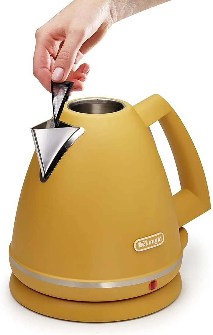 Delonghi Argento Silva Kettle Yellow