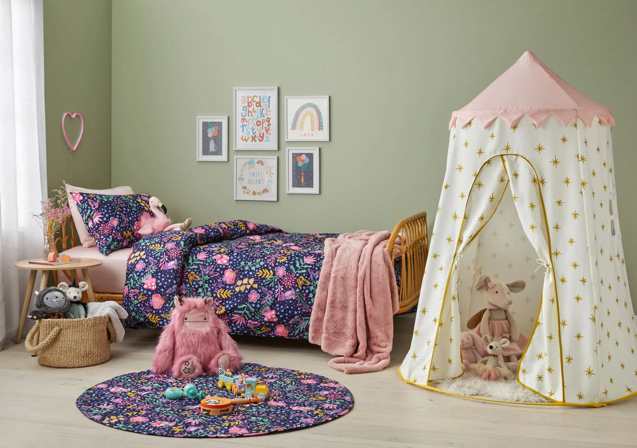 Enchanted Forrest Ivy Garden Girls Cotton Quilt Cover Set