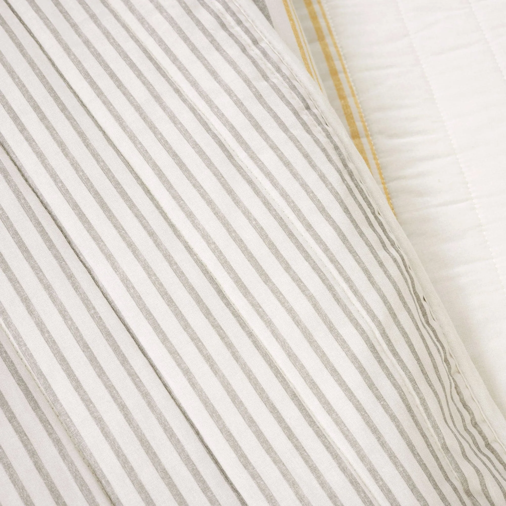 Farmhouse Stripe Reversible Cotton Quilt Set