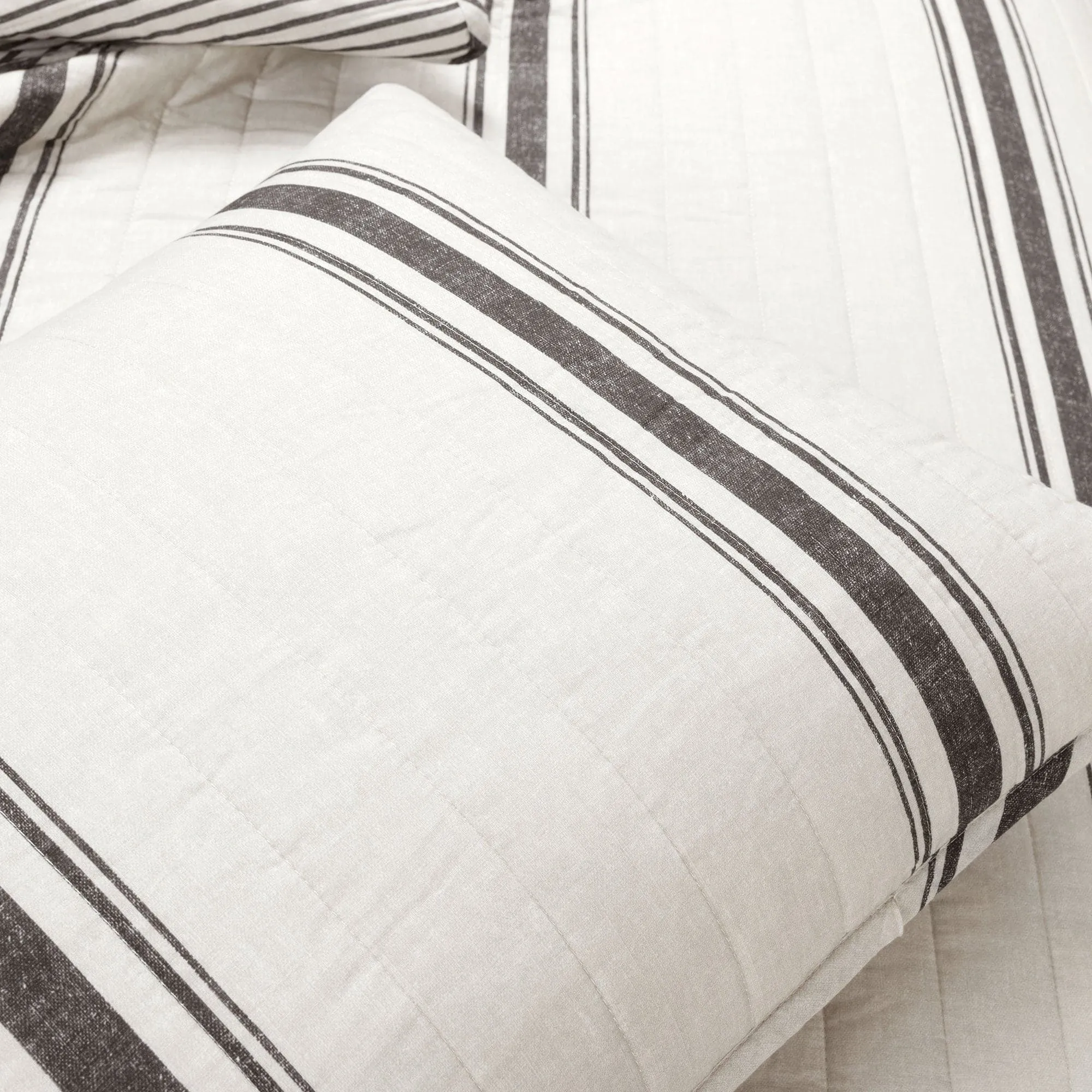 Farmhouse Stripe Reversible Cotton Quilt Set