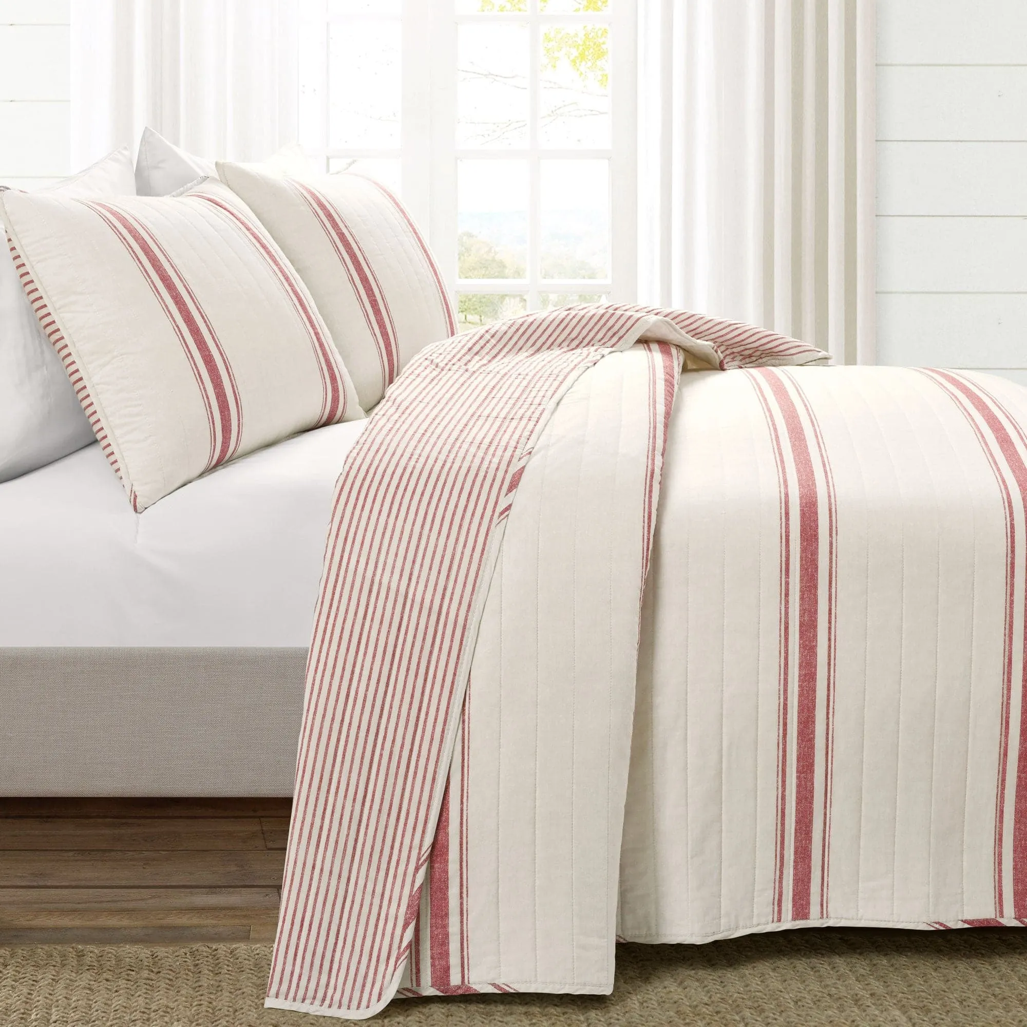 Farmhouse Stripe Reversible Cotton Quilt Set