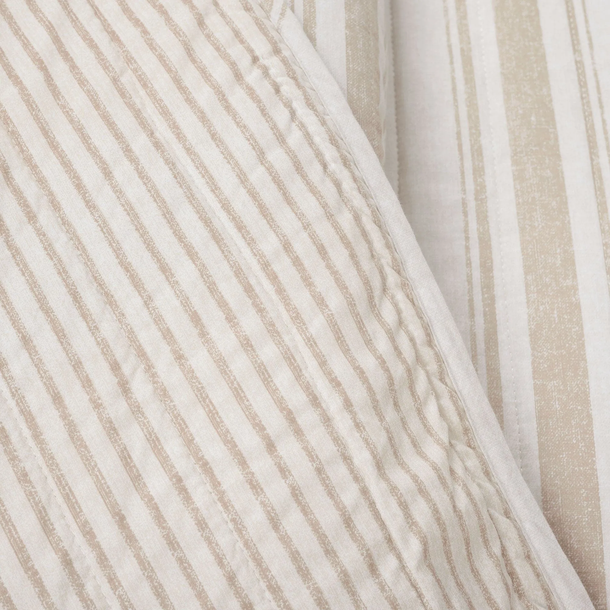 Farmhouse Stripe Reversible Cotton Quilt Set