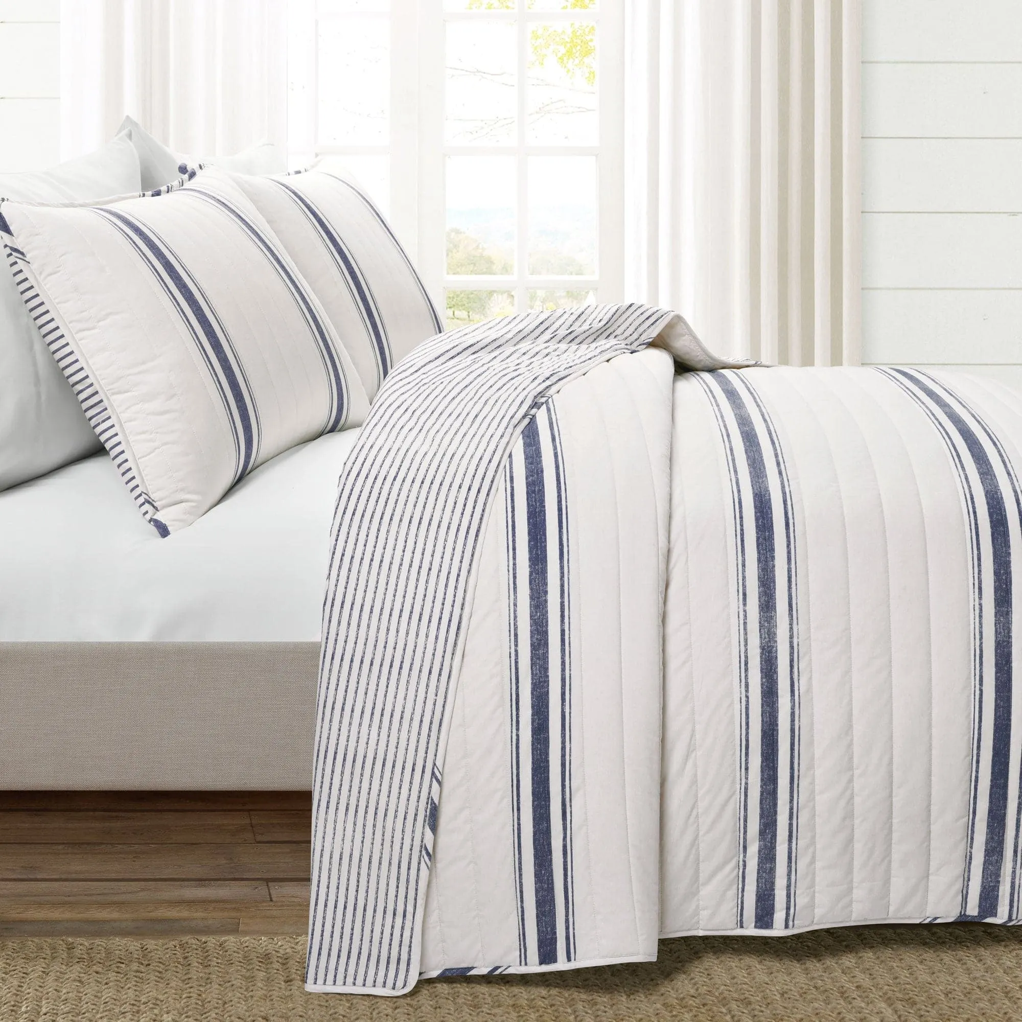 Farmhouse Stripe Reversible Cotton Quilt Set