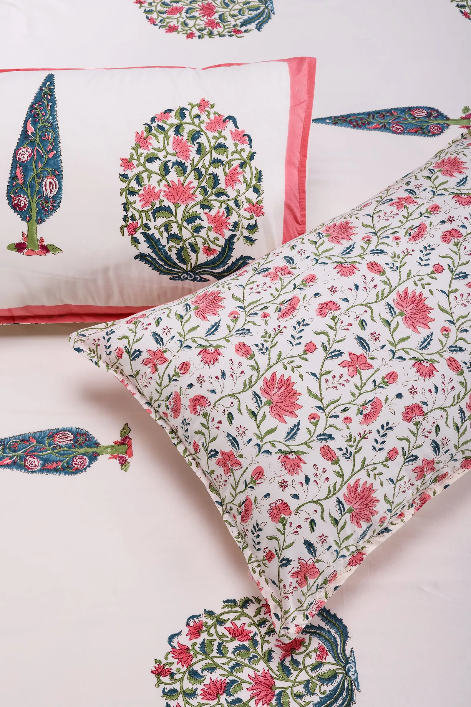 Kainat Flower Cream Cotton Percale Bedsheet