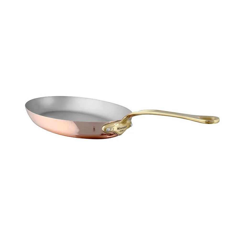 Mauviel M'Heritage 150 B Copper Oval Frying Pan With Brass Handle, 13.7-in x 9.8-In