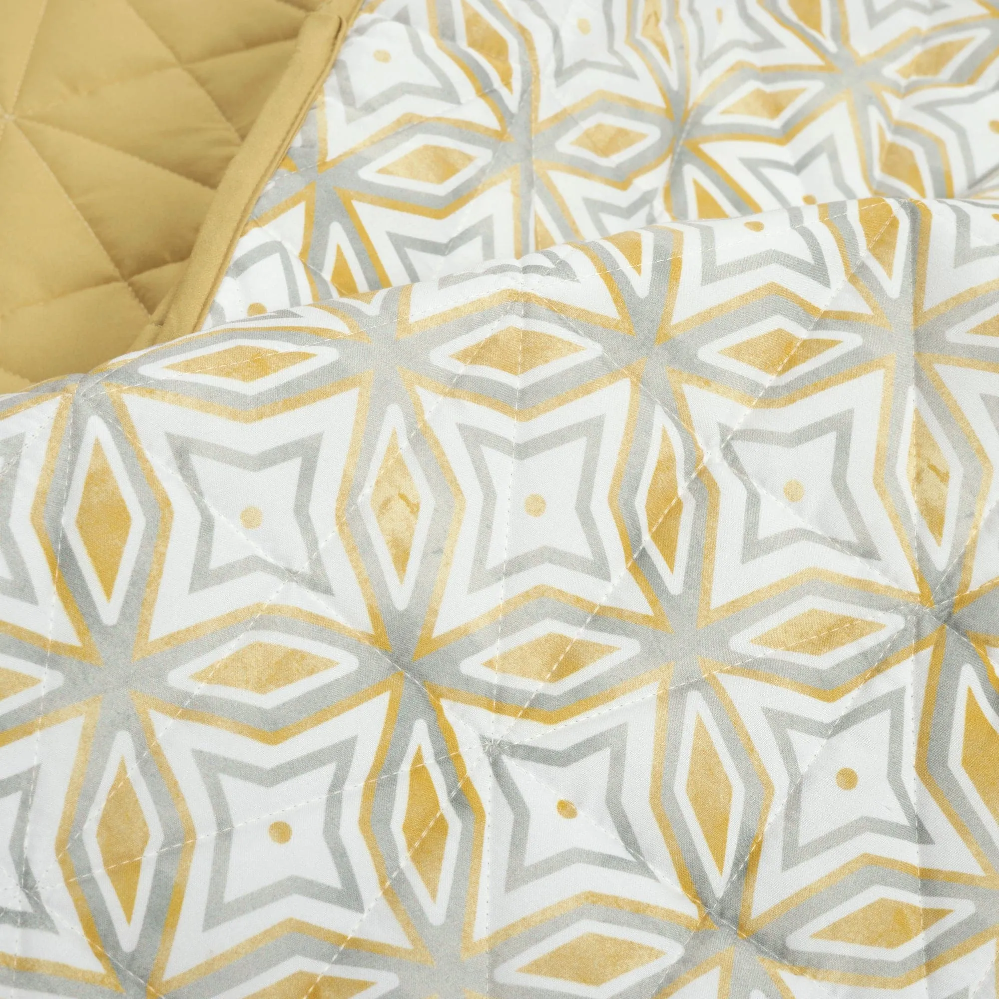 Mid Century Modern Geo Reversible Quilt 3 Piece Set