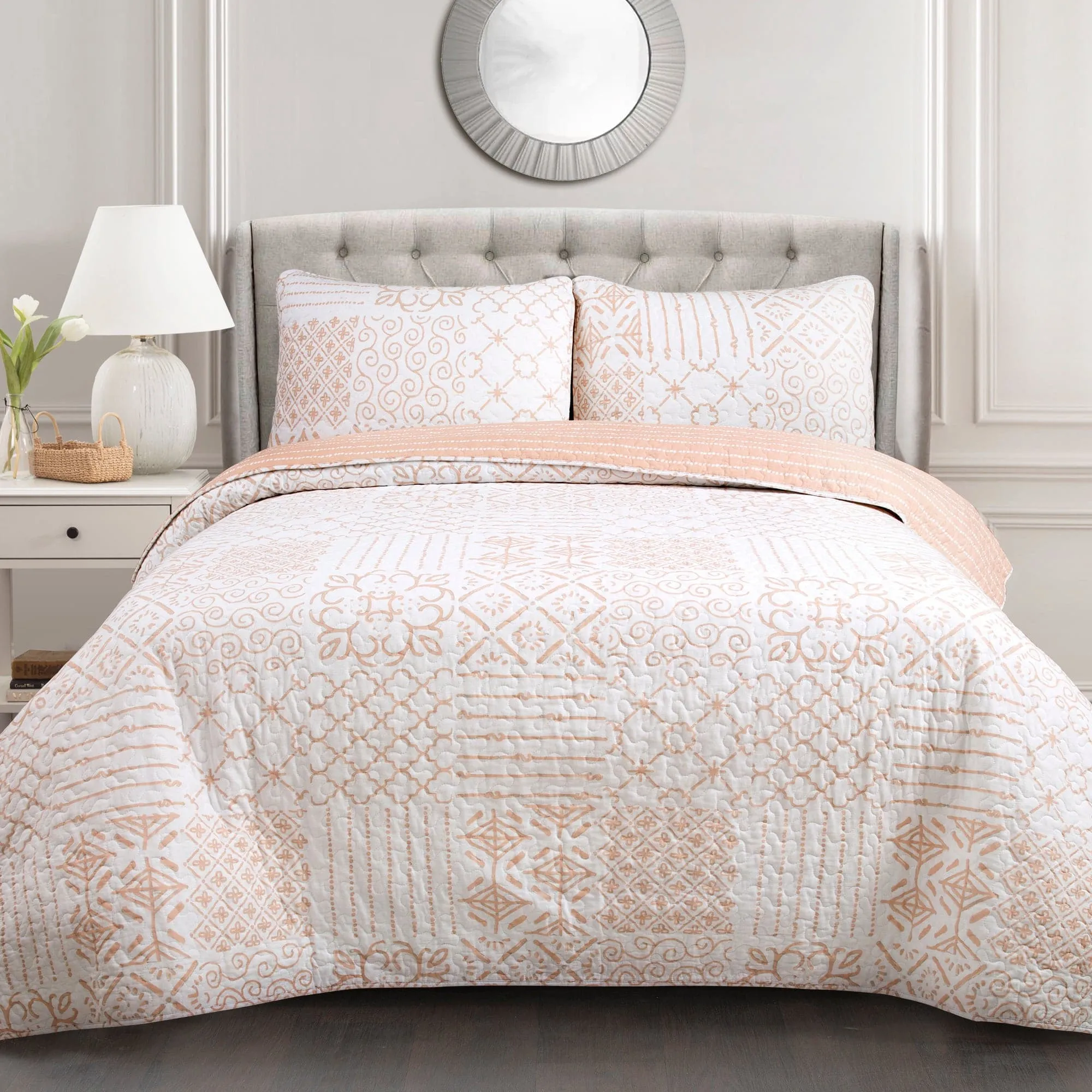 Monique 3 Piece Quilt Set