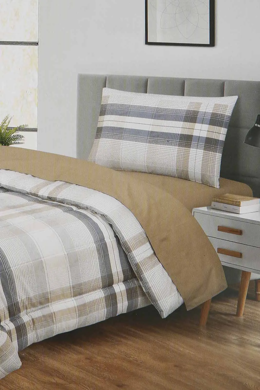 Multicolour Checkered Comforter Set 3-Piece (Single Size)