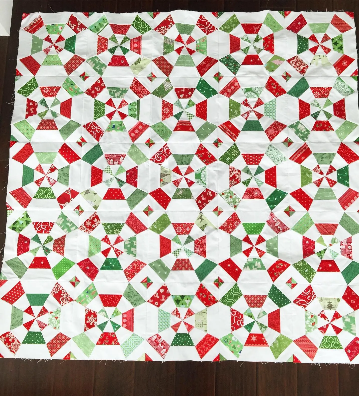 Peppermint Christmas Quilt Pattern