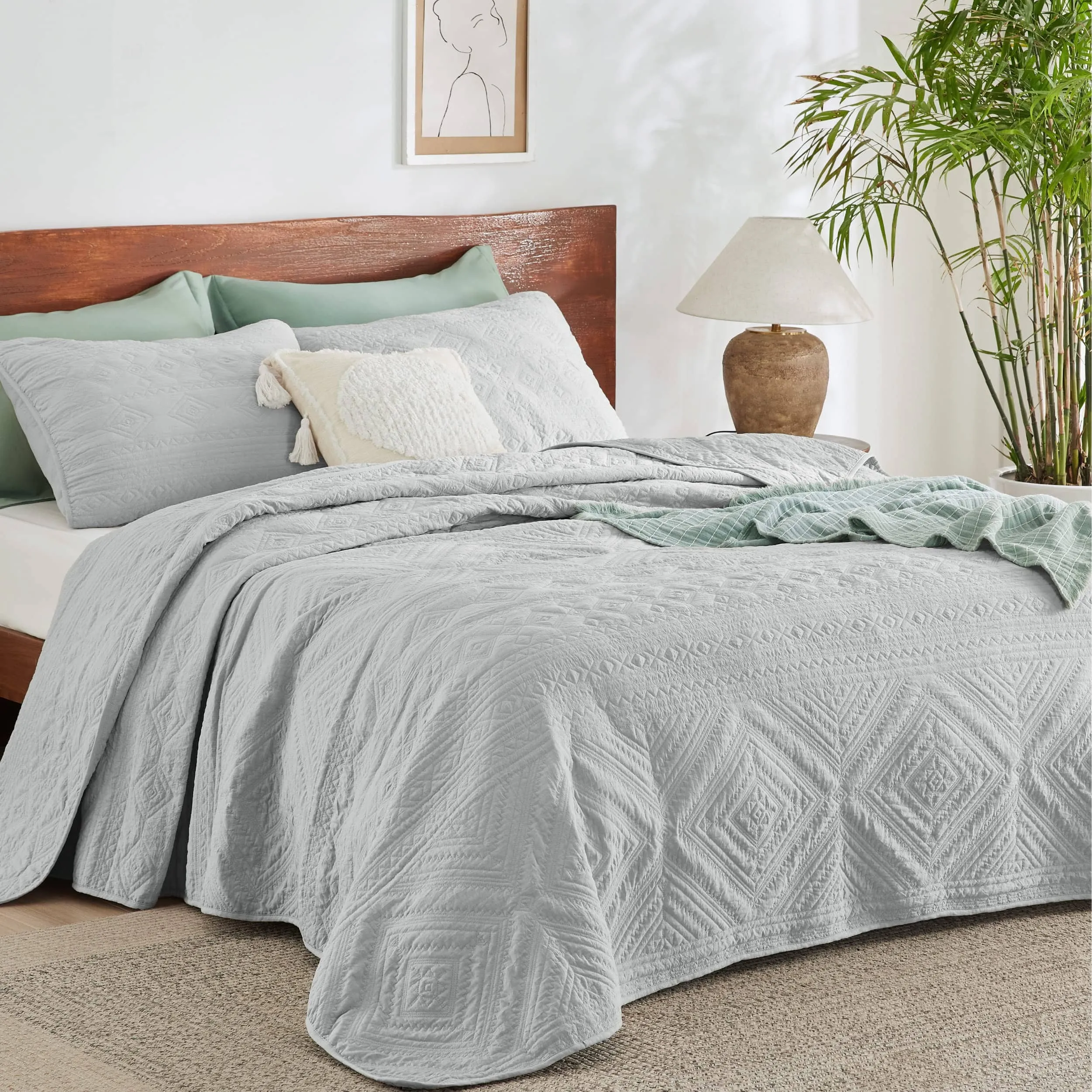 Prewashed Microfiber Quilt Set