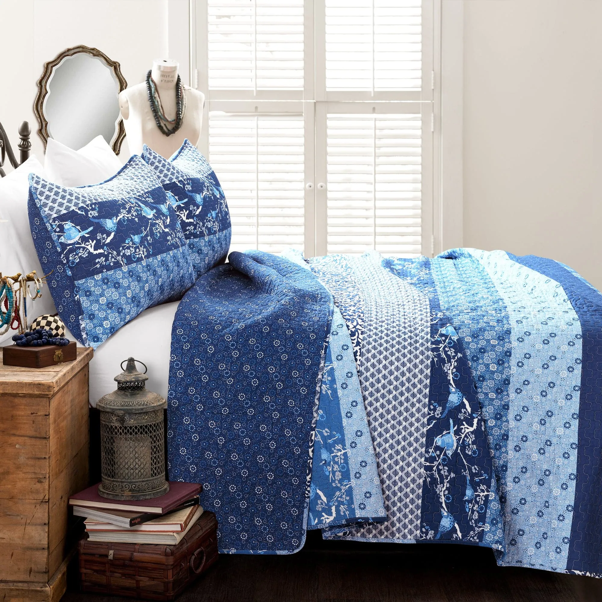 Royal Empire 3 Piece Quilt Set