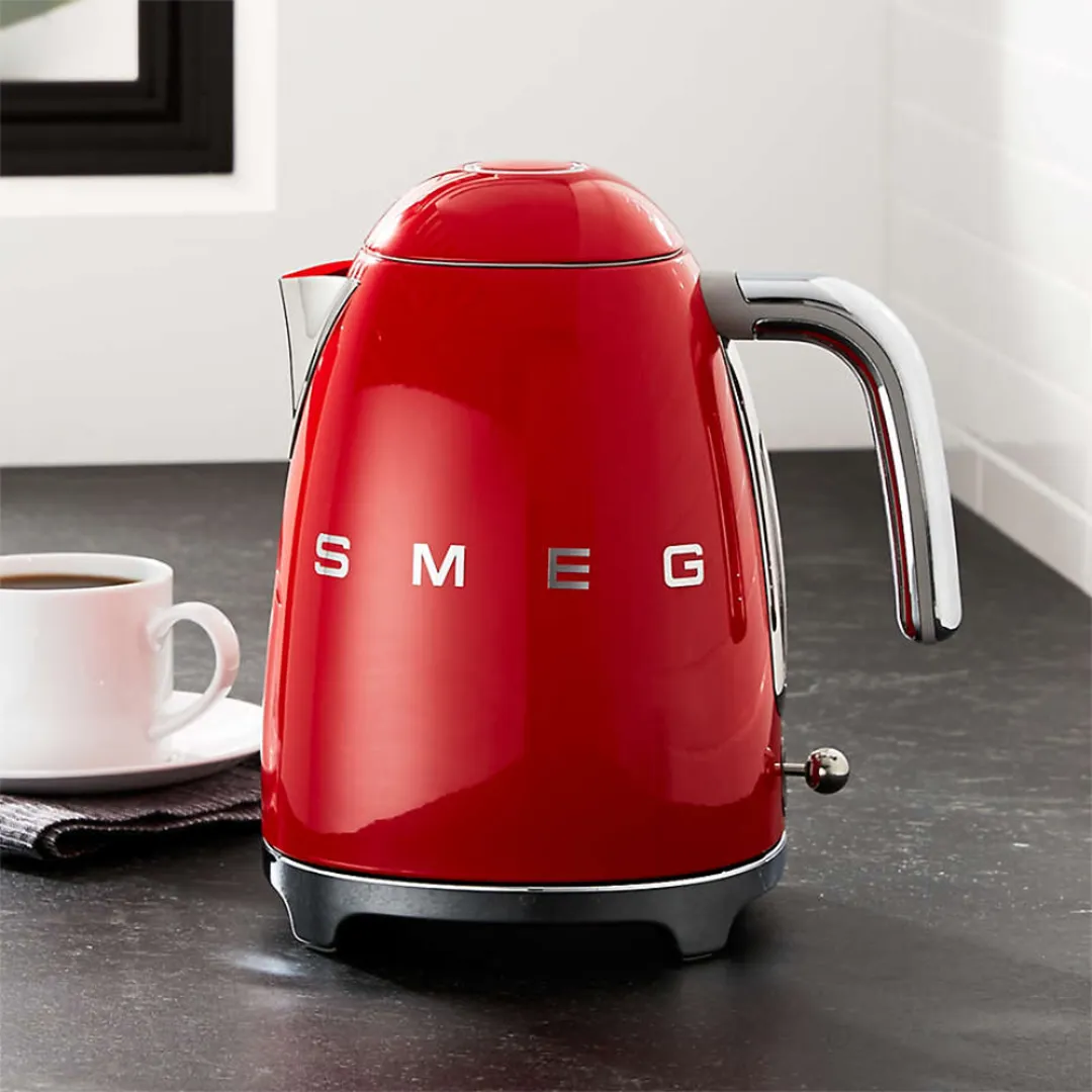 SMEG KLF03RDUK (Red) 1.7L 50’s Retro Style Electric Kettle