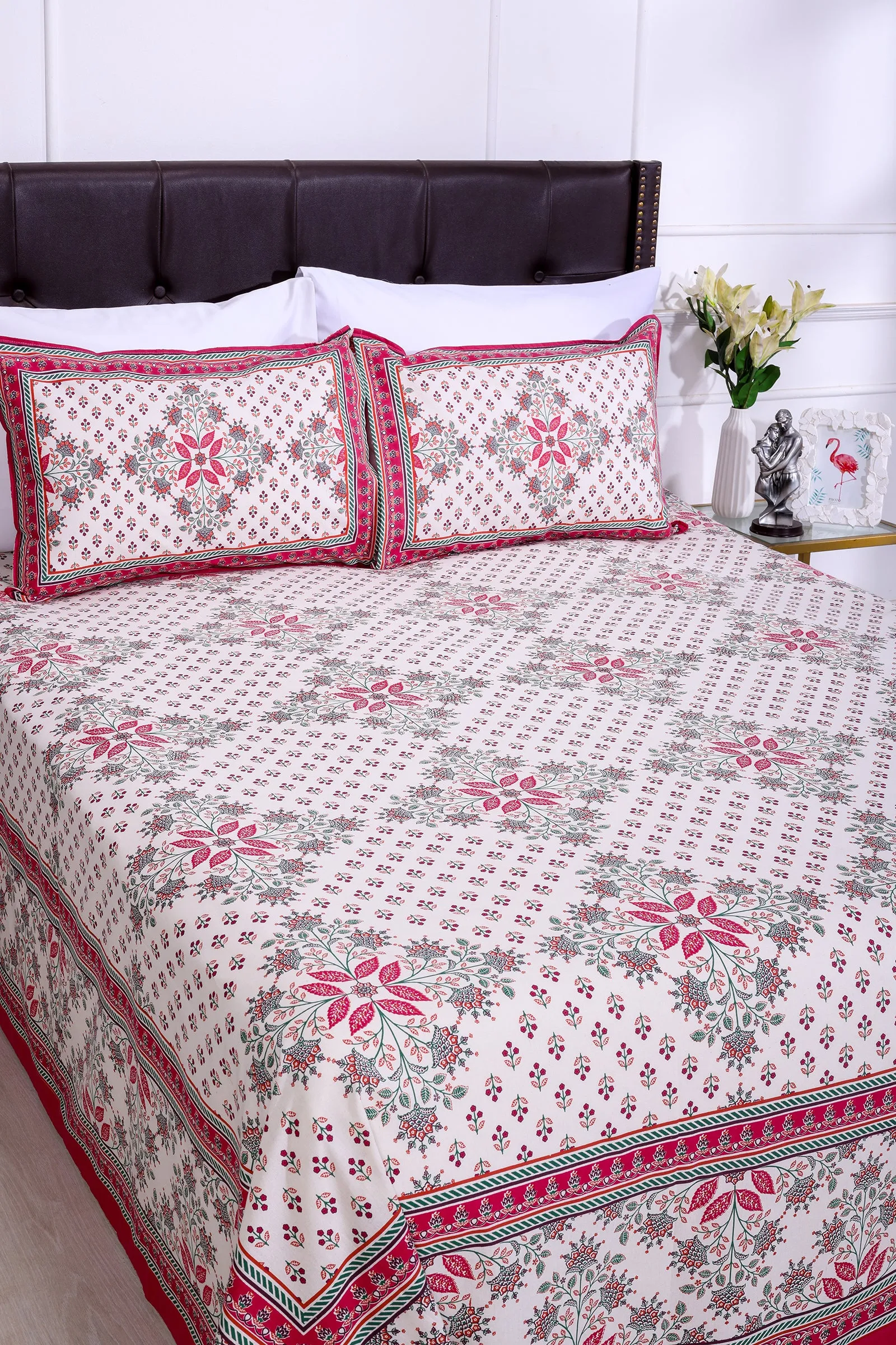 Snowflake Red Cotton Bedsheet