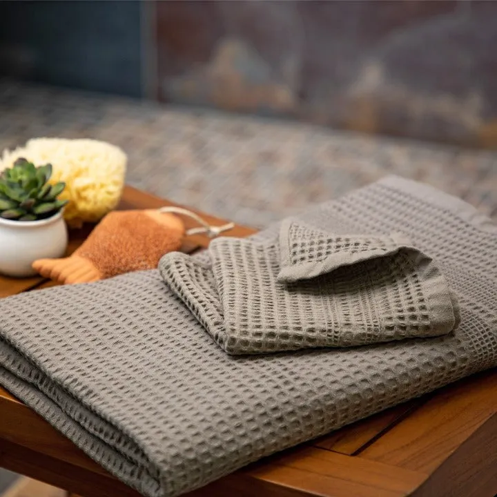 Stone Bath Sheet, Classic Style