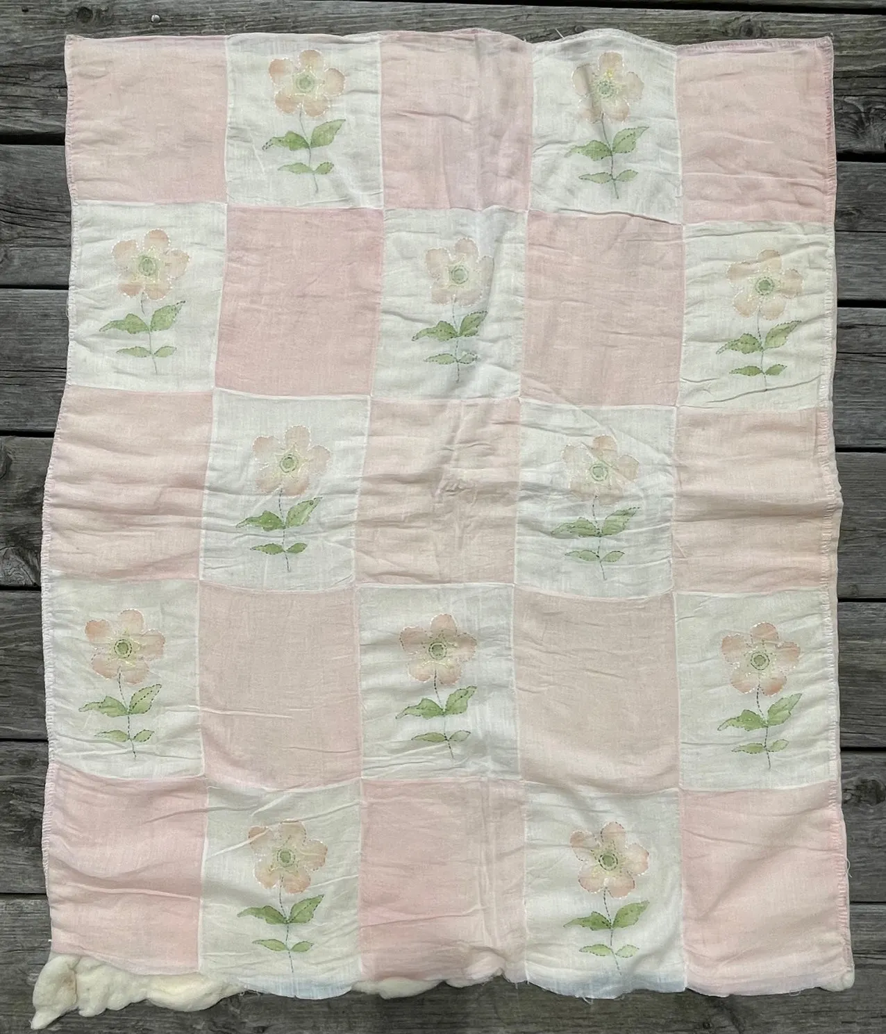 Vintage Sweet Flower Bassinet Puff Quilt