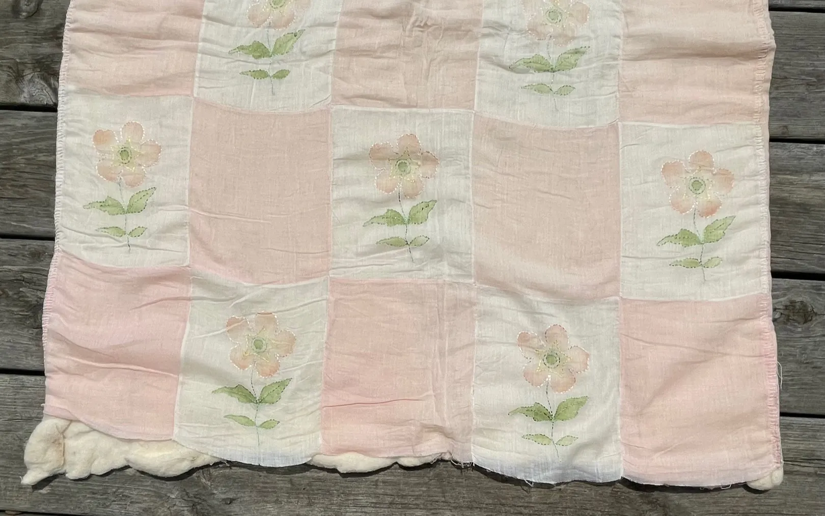 Vintage Sweet Flower Bassinet Puff Quilt